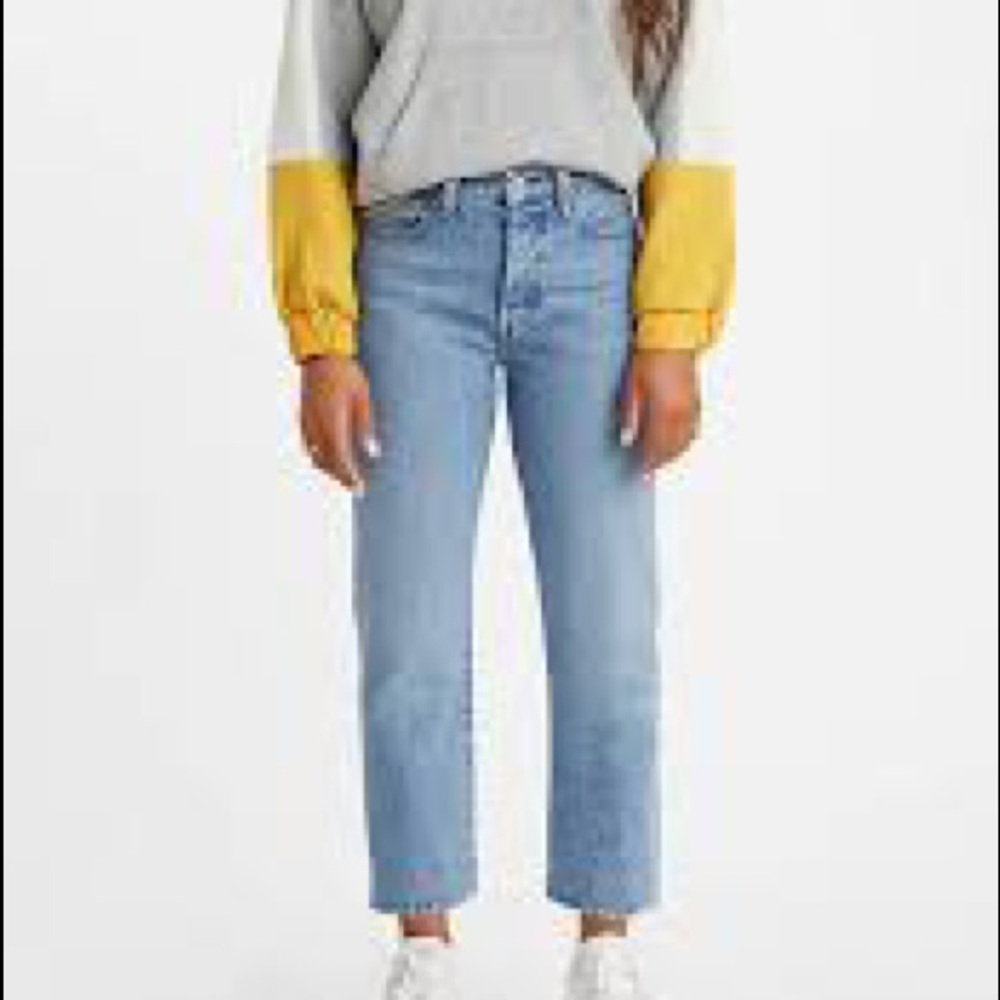 Levi’s 501 original cropped NWOT